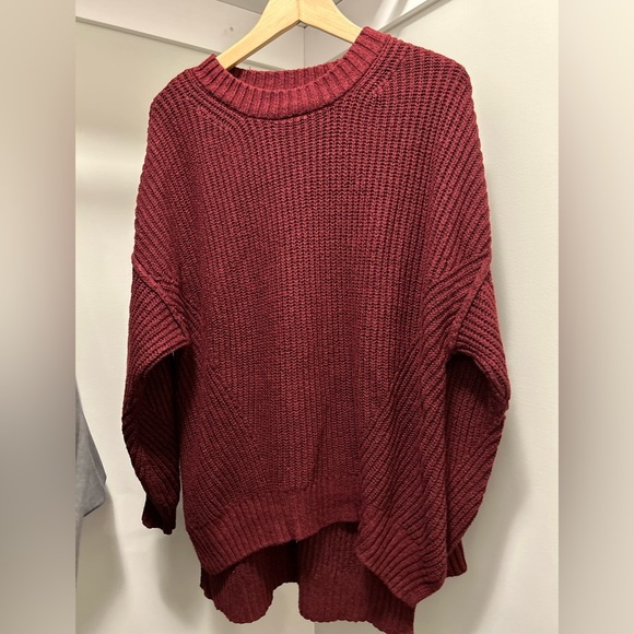 American Eagle Knit Sweater - Picture 1 of 1